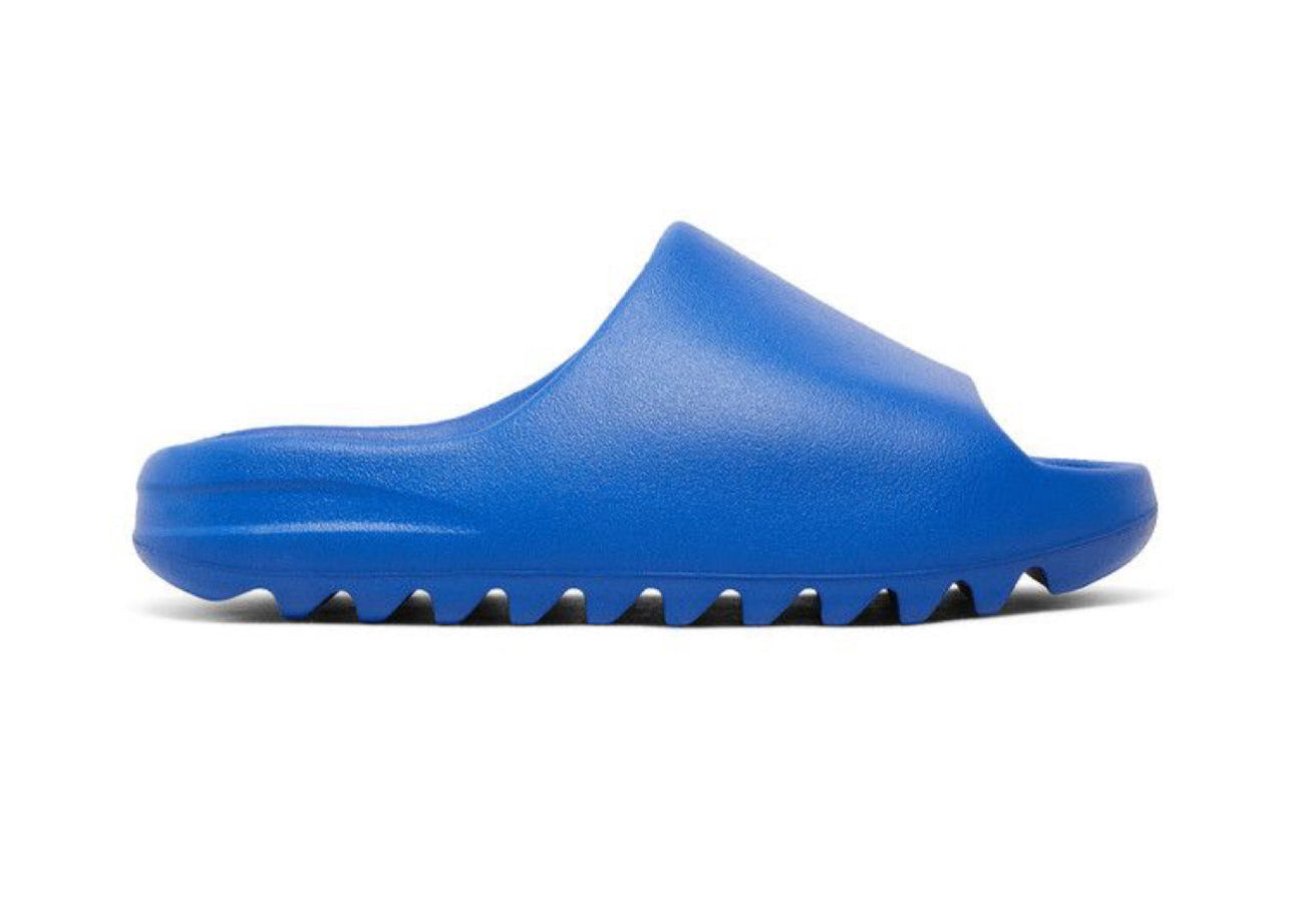 Yeezy Slide ‘Azure’