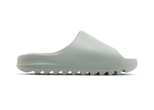 Yeezy Slide ‘Salt’