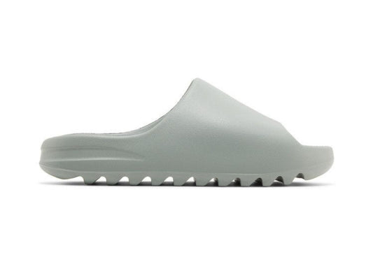 Yeezy Slide ‘Salt’